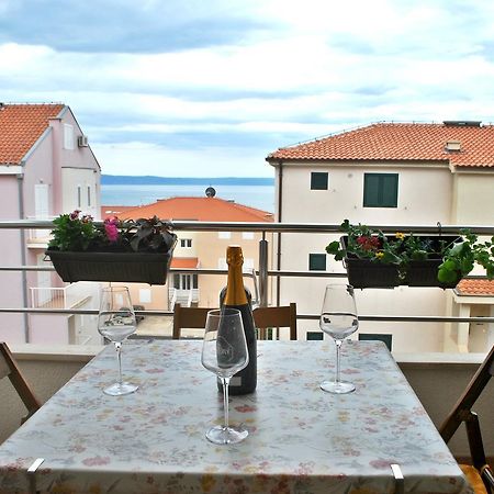 Apartment Dalmatia Makarska Bagian luar foto