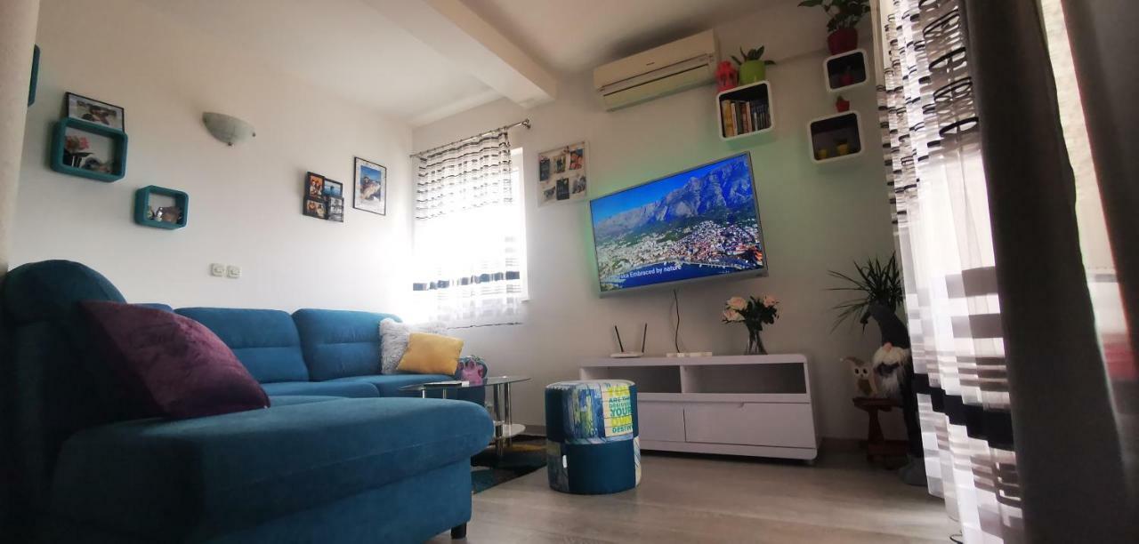 Apartment Dalmatia Makarska Bagian luar foto