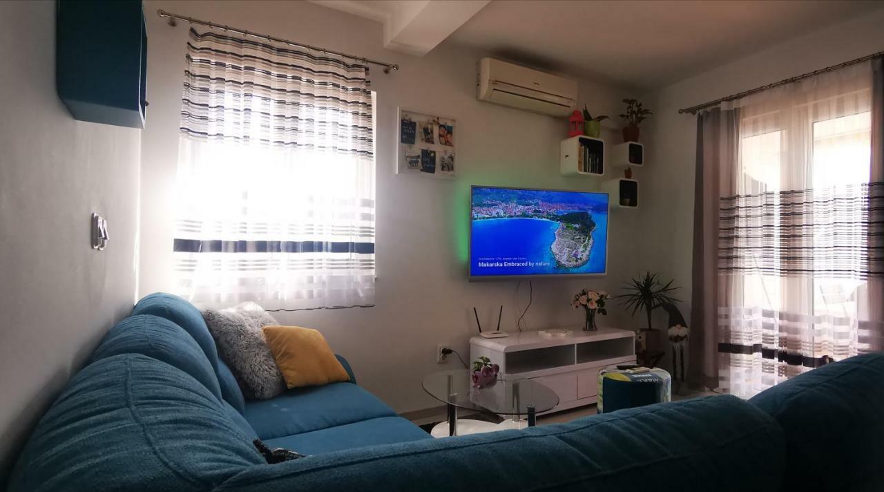 Apartment Dalmatia Makarska Bagian luar foto